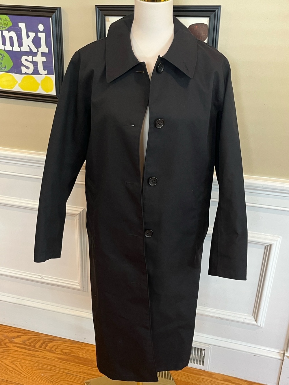 Uniqlo U Men’s BLOCKTECH Single Breasted Coat Style 406489